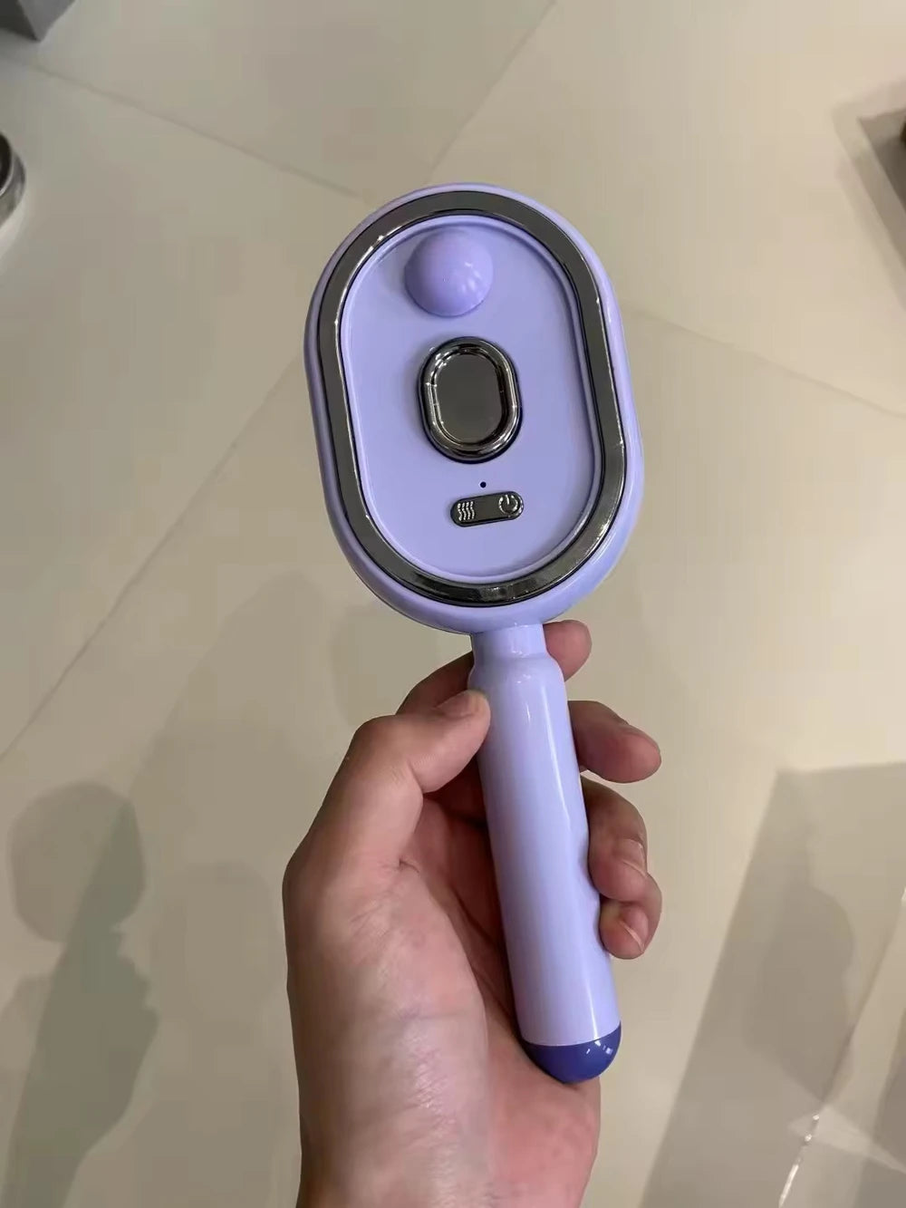 Perie 3-în-1 cu Spray pentru Ulei Esențial și Masaj al Scalpului